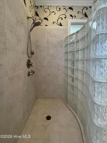 4300 Peninsula Point, Greenville, NC 27834