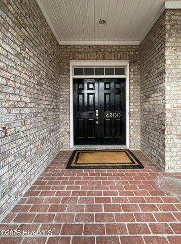 4300 Peninsula Point, Greenville, NC 27834