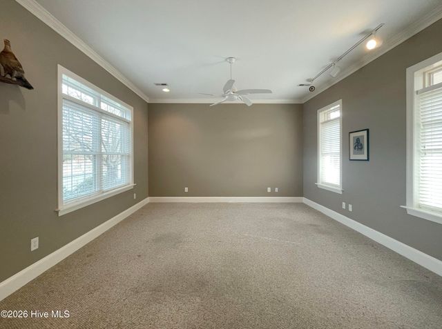 4300 Peninsula Point, Greenville, NC 27834