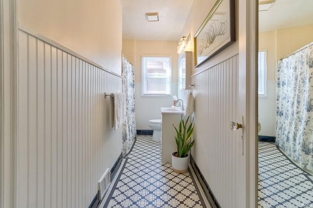 401-403 S Lincoln Park Drive, Evansville, IN 47714