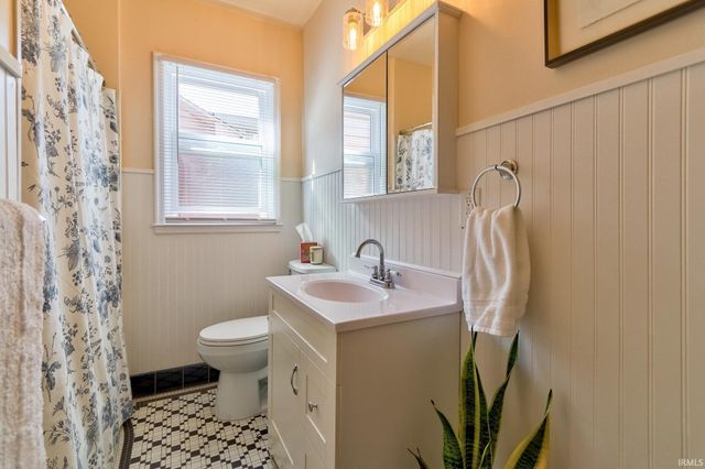 401-403 S Lincoln Park Drive, Evansville, IN 47714