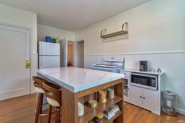 401-403 S Lincoln Park Drive, Evansville, IN 47714