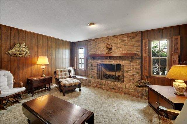 2214 TOPPING PLACE, Eustis, FL 32726