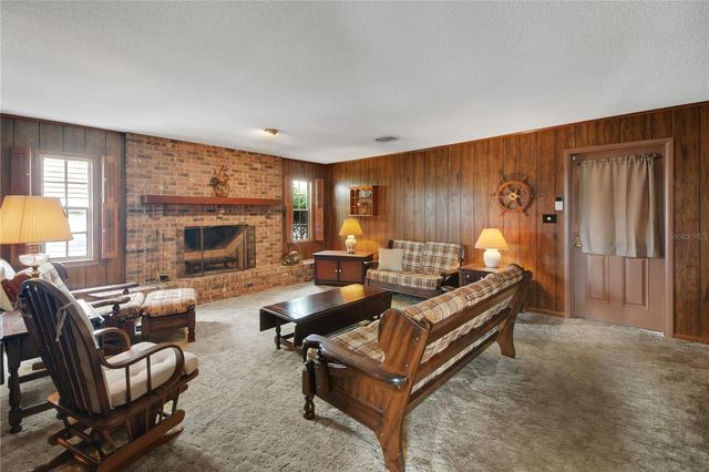 2214 TOPPING PLACE, Eustis, FL 32726