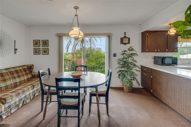 2214 TOPPING PLACE, Eustis, FL 32726