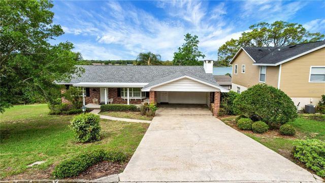 2214 TOPPING PLACE, Eustis, FL 32726