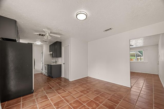 819 Donfield Street, Channelview, TX 77530