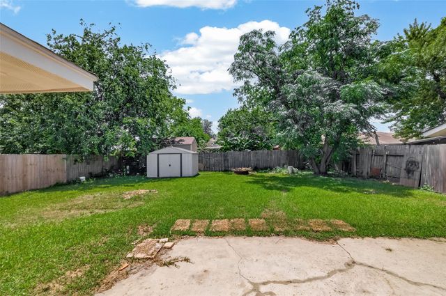 819 Donfield Street, Channelview, TX 77530