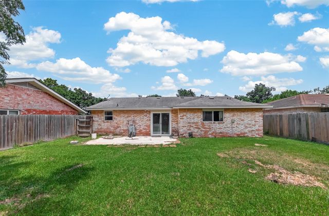 819 Donfield Street, Channelview, TX 77530