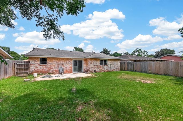 819 Donfield Street, Channelview, TX 77530