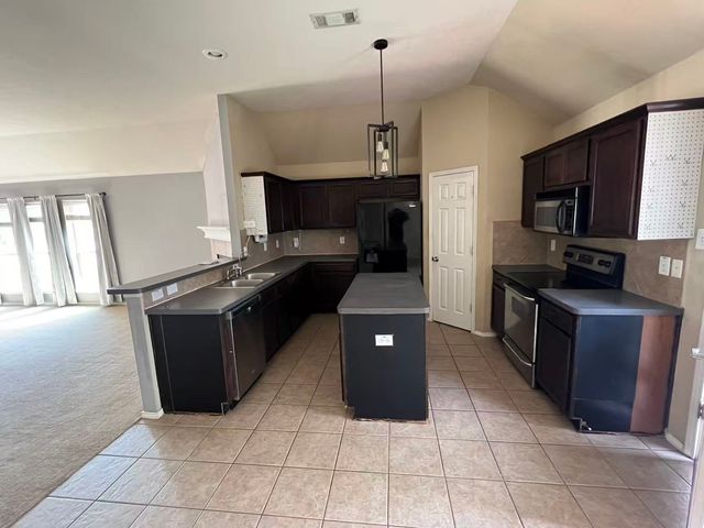 2201 Spencer Place, Mckinney, TX 75071