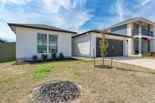 9813 Eloquence DR, Manor, TX 78653