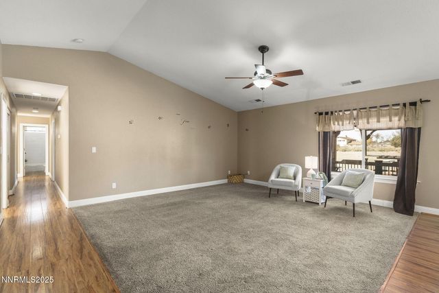 1362 Kim Place, Minden, NV 89423