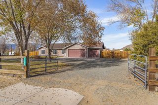 1362 Kim Place, Minden, NV 89423
