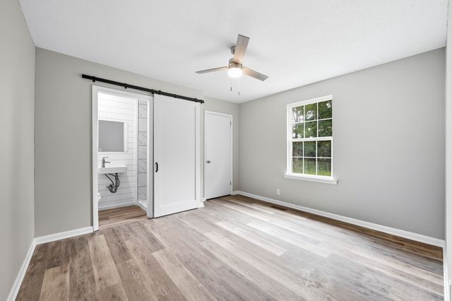 800 Helton Dr, Clarksville, TN 37042