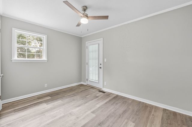 800 Helton Dr, Clarksville, TN 37042