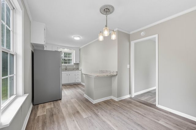 800 Helton Dr, Clarksville, TN 37042