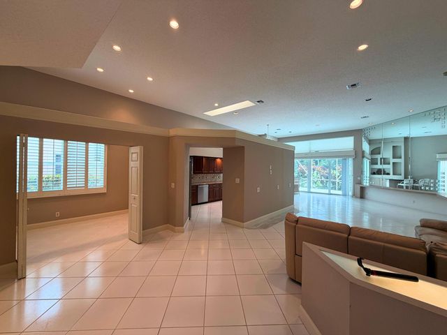 6429 Three Lakes, Boynton Beach, FL 33437