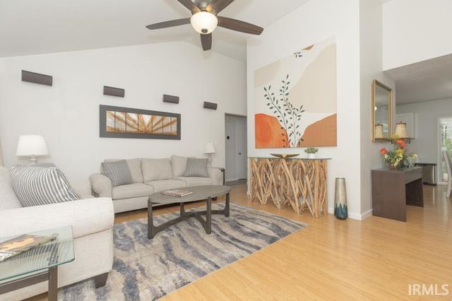 5188 Arches Drive, Newburgh, IN 47630