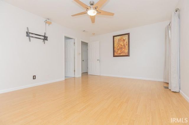 5188 Arches Drive, Newburgh, IN 47630