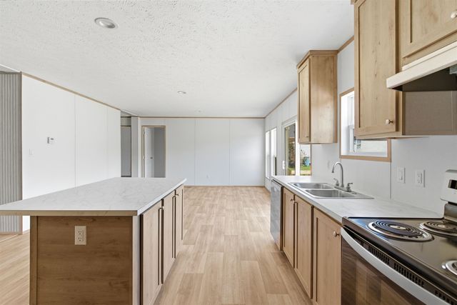 203 Lakanwood Lane, Greenville, SC 29673