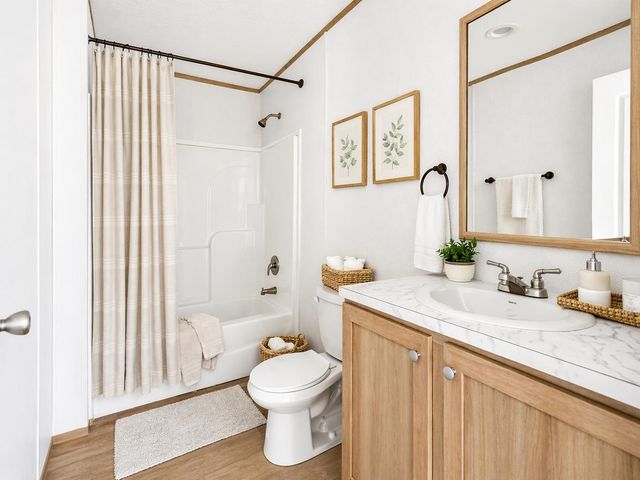 203 Lakanwood Lane, Greenville, SC 29673