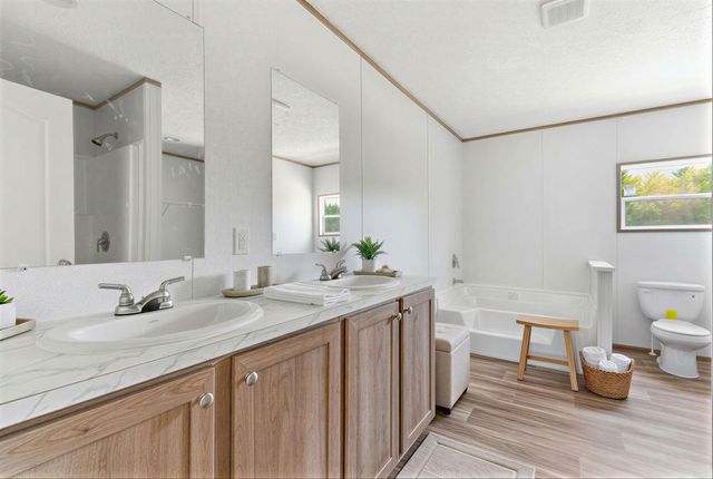 203 Lakanwood Lane, Greenville, SC 29673