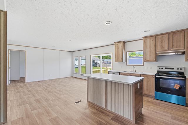 203 Lakanwood Lane, Greenville, SC 29673