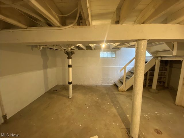7131 Park Avenue, Cleveland, OH 44105