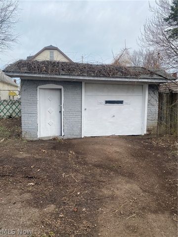 7131 Park Avenue, Cleveland, OH 44105