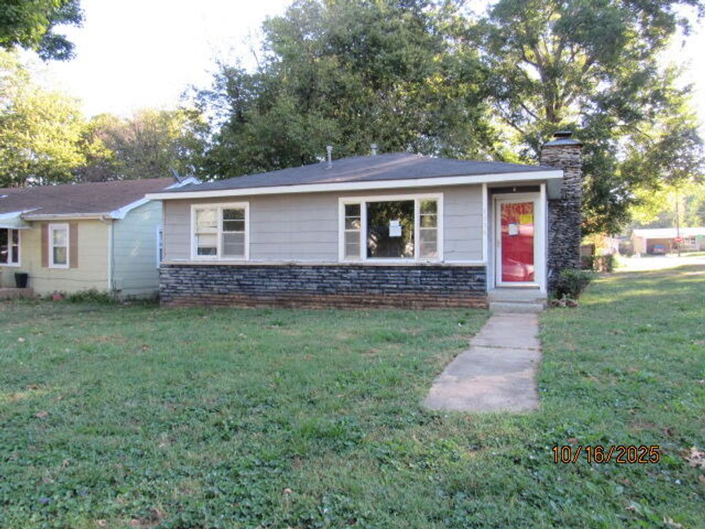 1858 South Franklin Avenue, Springfield, MO 65807