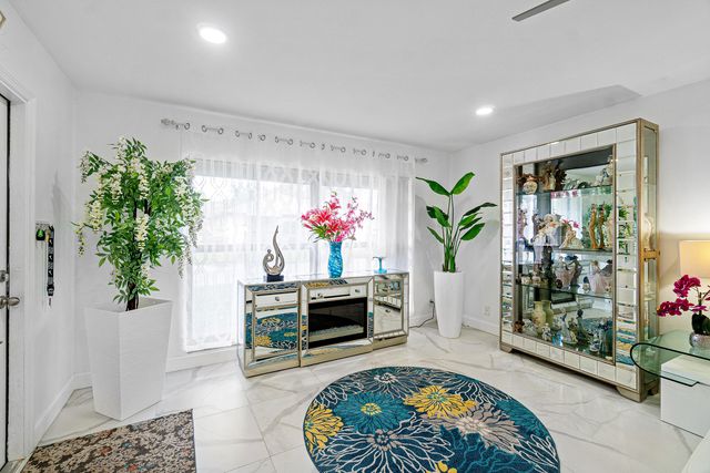 10127 Eaglewood Terrace A, Boynton Beach, FL 33436