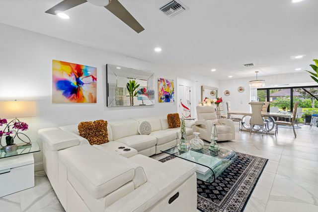 10127 Eaglewood Terrace A, Boynton Beach, FL 33436