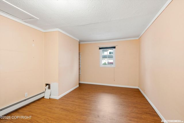8106 Loganberry, Anchorage, AK 99502