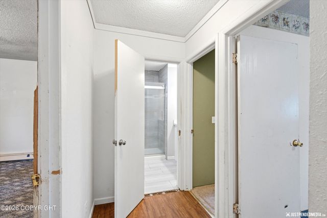 8106 Loganberry, Anchorage, AK 99502