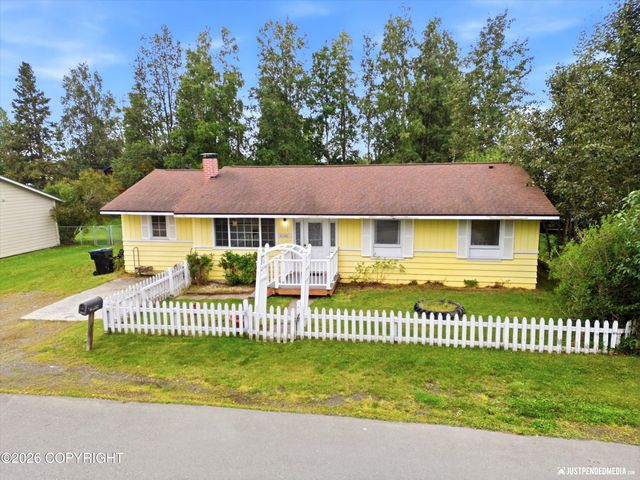 8106 Loganberry, Anchorage, AK 99502