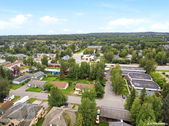 8106 Loganberry, Anchorage, AK 99502