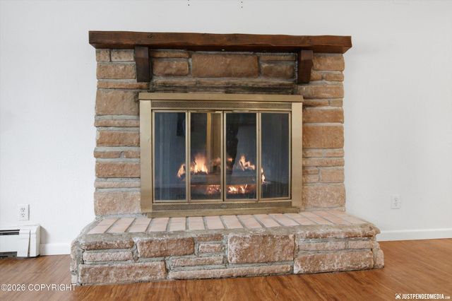 8106 Loganberry, Anchorage, AK 99502