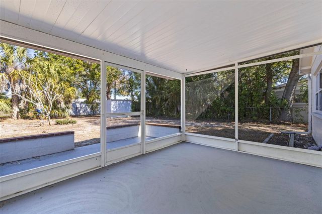 763 76TH AVENUE N, St Petersburg, FL 33702