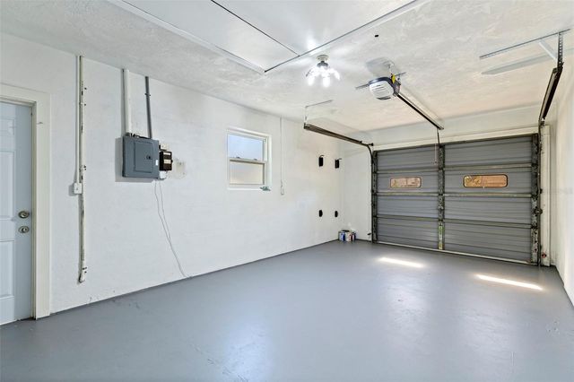 763 76TH AVENUE N, St Petersburg, FL 33702