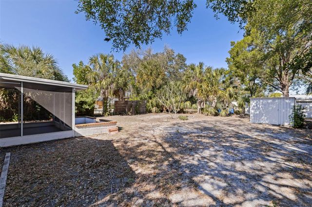 763 76TH AVENUE N, St Petersburg, FL 33702