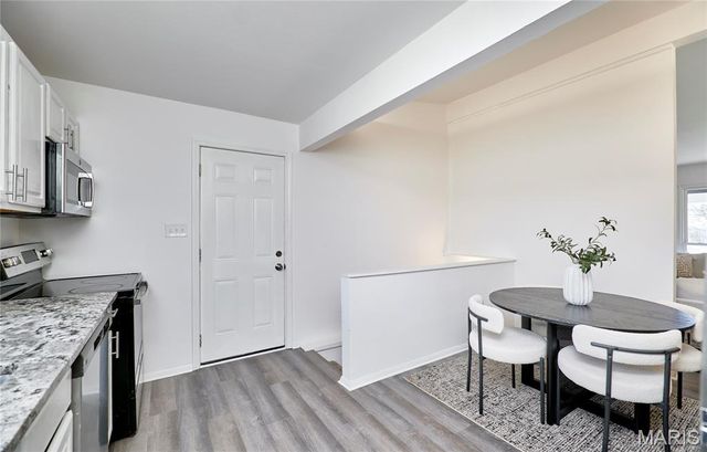 714 Lynn Haven Lane, Hazelwood, MO 63042