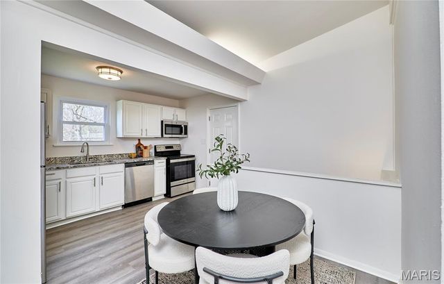 714 Lynn Haven Lane, Hazelwood, MO 63042