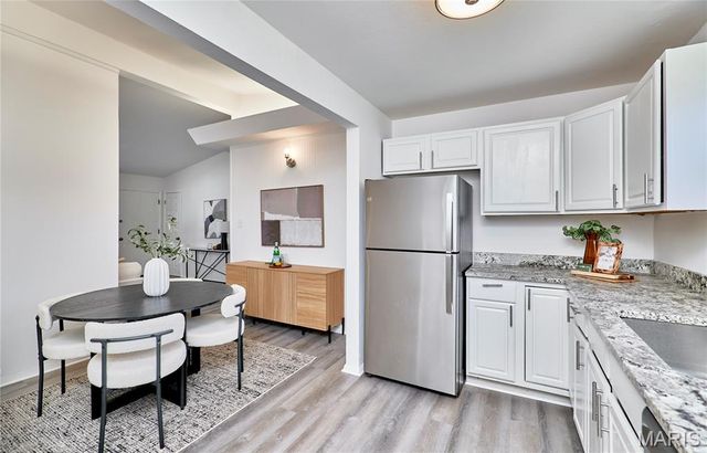 714 Lynn Haven Lane, Hazelwood, MO 63042