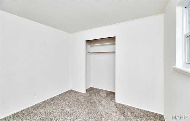 714 Lynn Haven Lane, Hazelwood, MO 63042