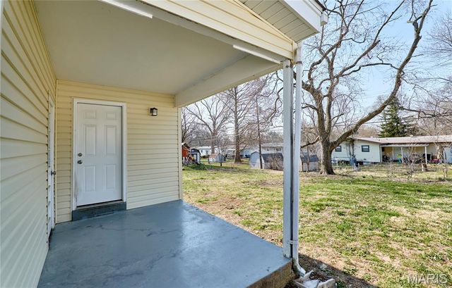 714 Lynn Haven Lane, Hazelwood, MO 63042