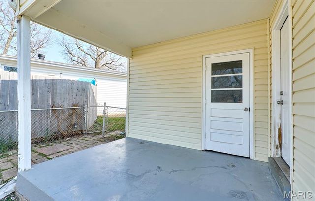 714 Lynn Haven Lane, Hazelwood, MO 63042