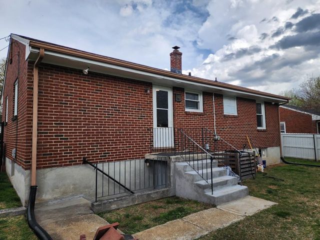 1108 Pleasant View AVE, Roanoke, VA 24012
