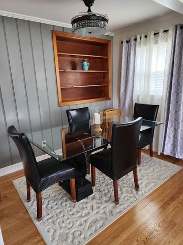 1108 Pleasant View AVE, Roanoke, VA 24012