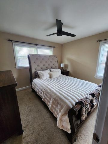 1108 Pleasant View AVE, Roanoke, VA 24012